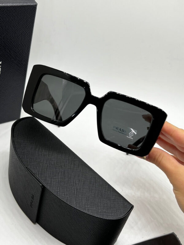 Prada PR23YS Sunglasses in Black - Image 4
