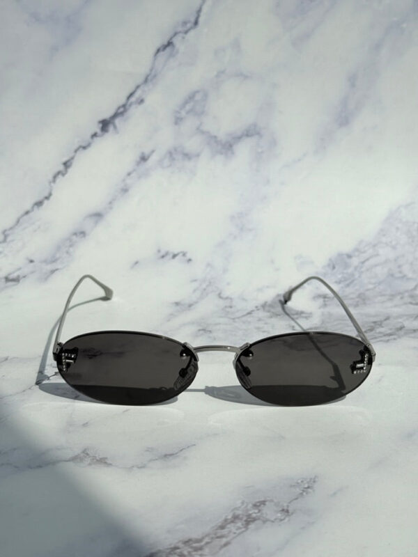 Fendi First FE4075US Rimless Sunglasses in Silver Grey - Image 6