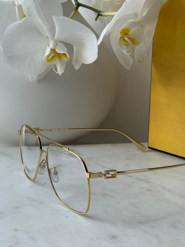 Fendi FE50083U Baguette Aviator Frames in Gold - Image 3