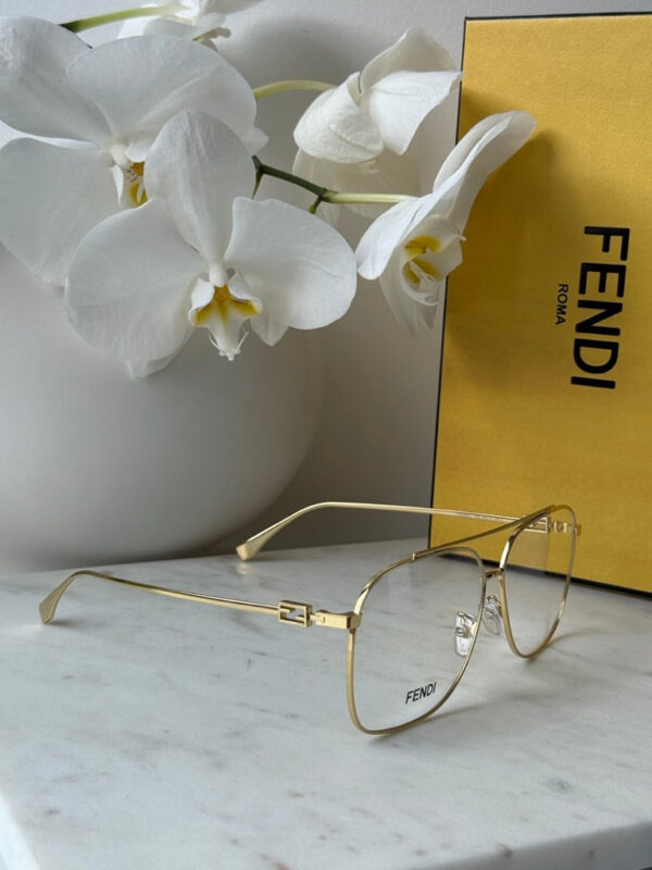 Fendi FE50083U Baguette Aviator Frames in Gold - Image 5