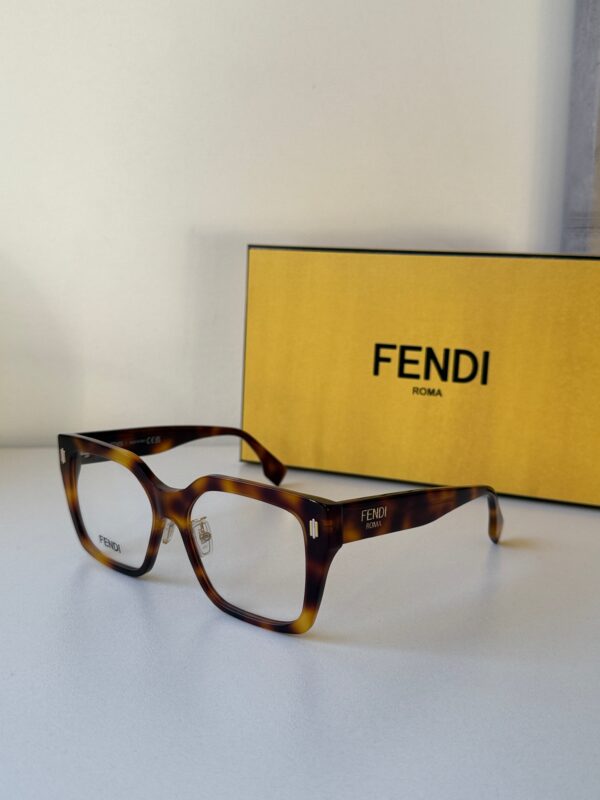 Fendi FE50085F Brown Havana Frames - Image 2