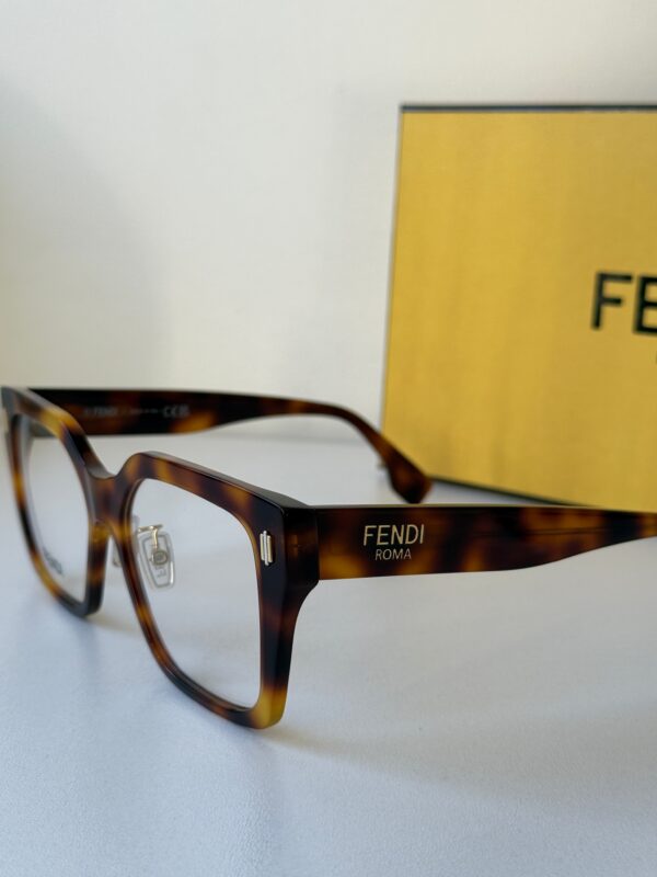 Fendi FE50085F Brown Havana Frames - Image 3