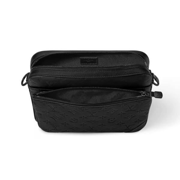 LOUIS VUITTON TRIO MONOGRAM MESSENGER BAG MENS - BLACK - Image 2